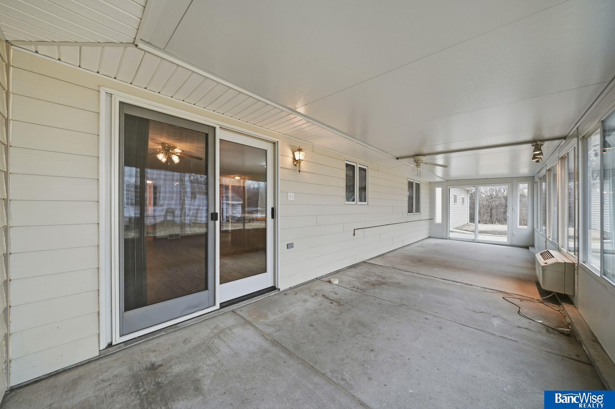 317 E 3rd Street