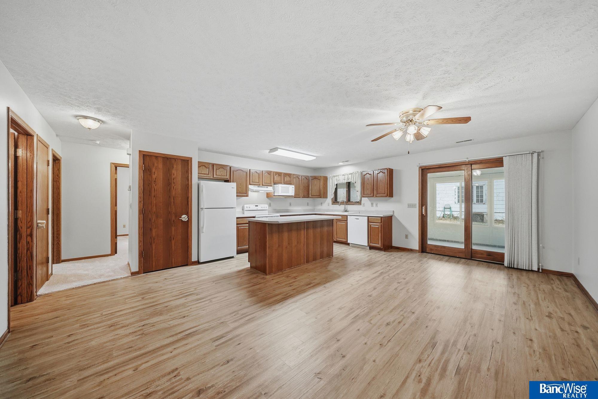 317 E 3rd Street