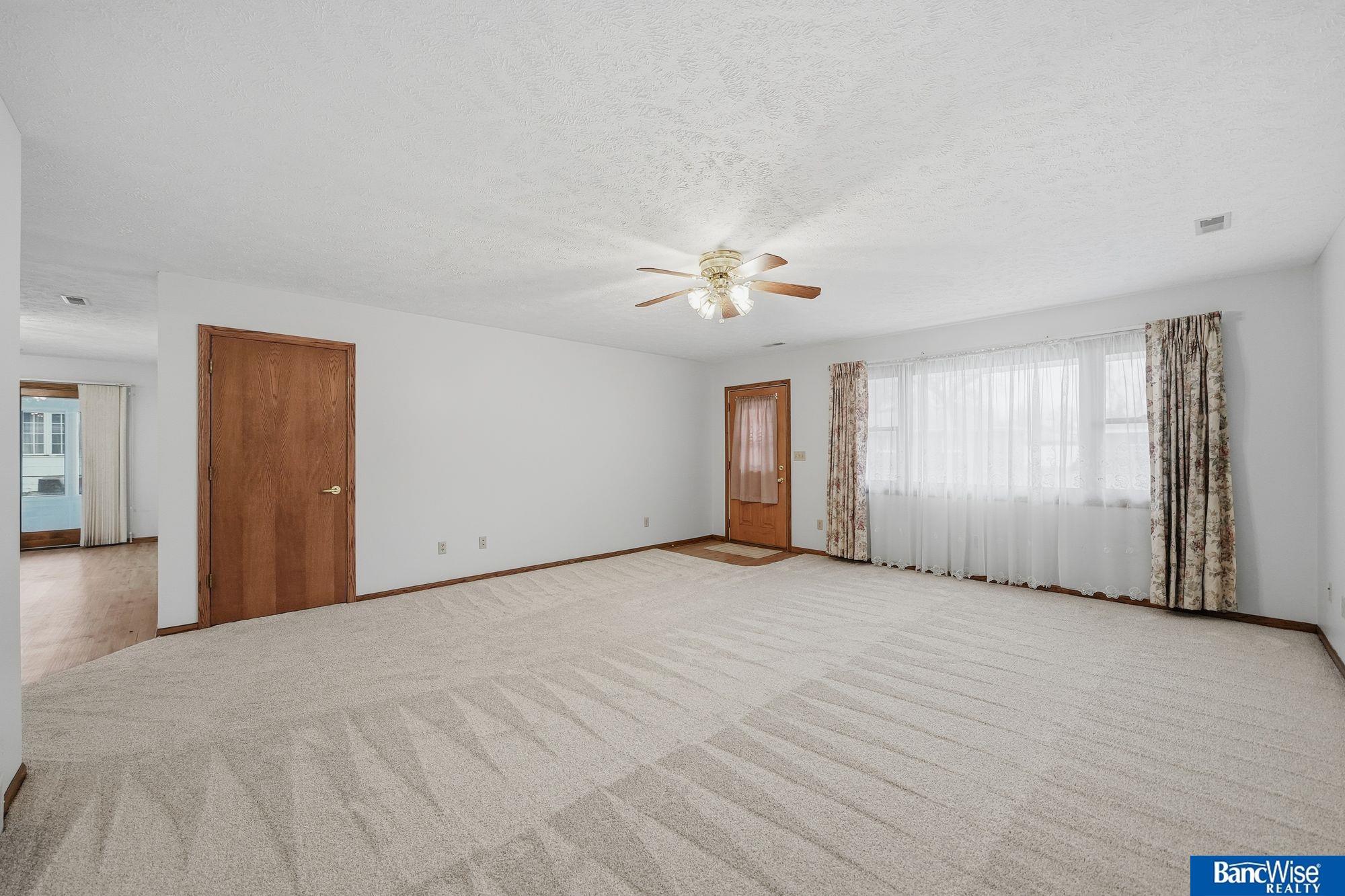 317 E 3rd Street
