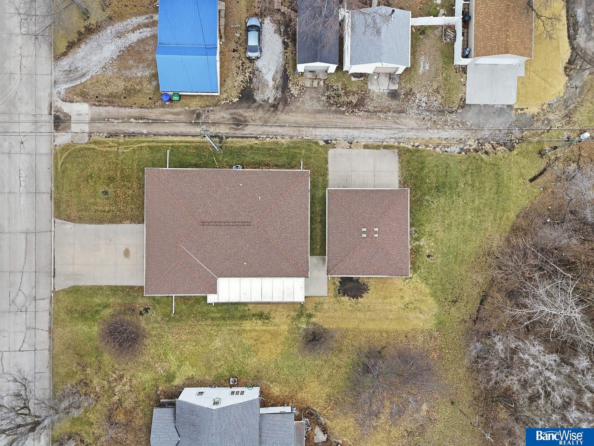 317 E 3rd Street