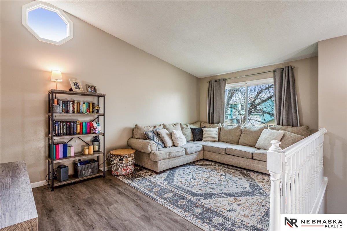 5027 W Sparrow Lane