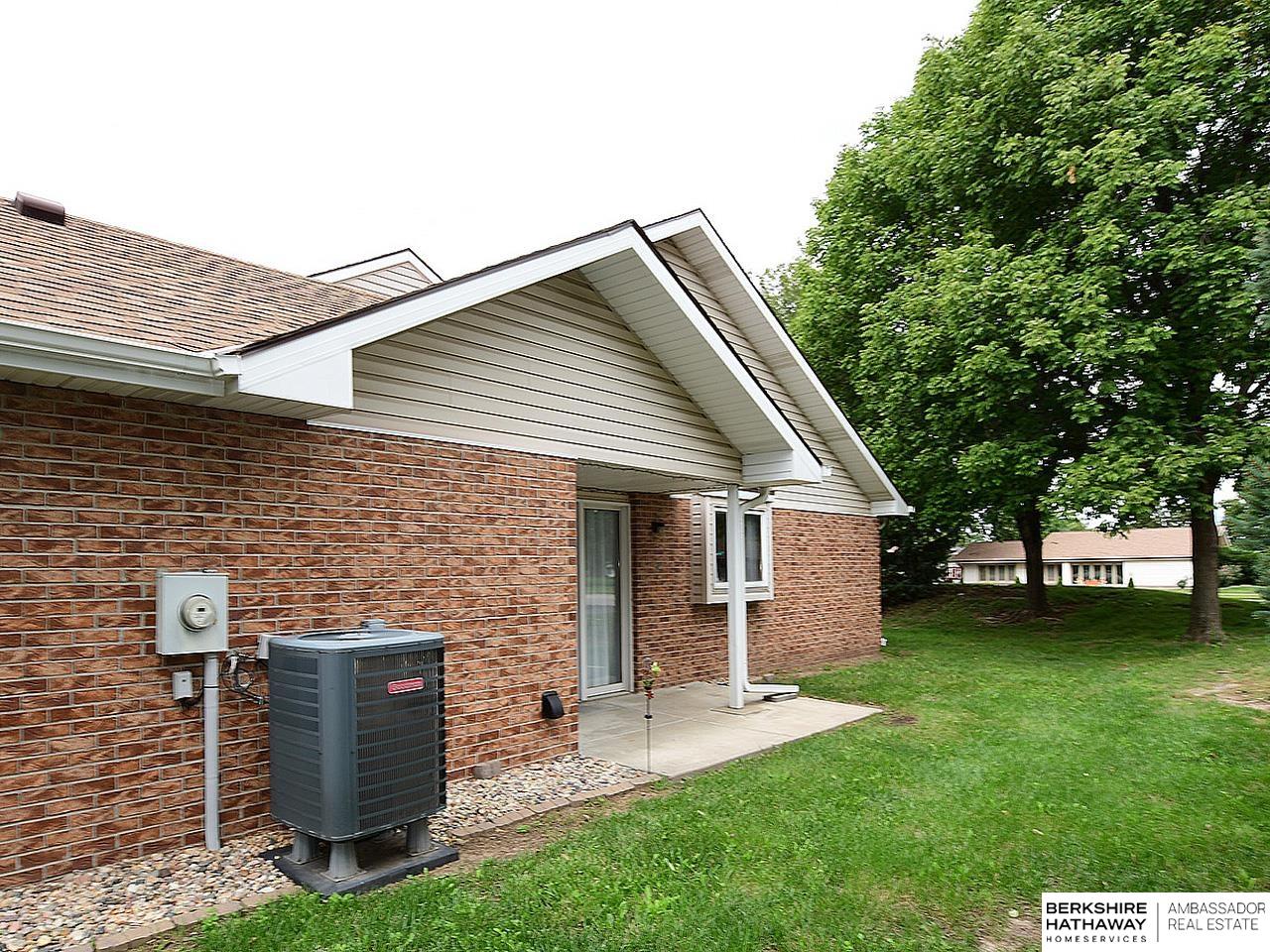 2232 Marigold Circle