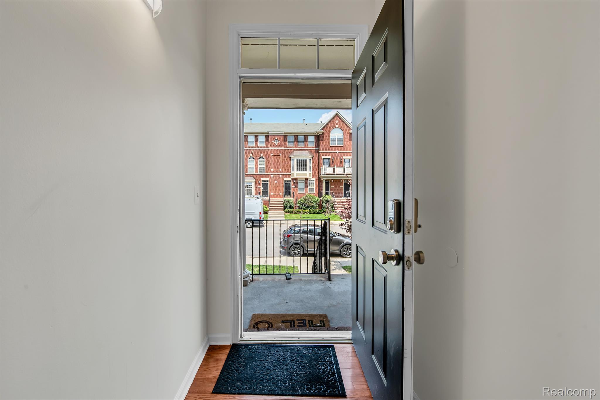 3216 NEWBURY PL