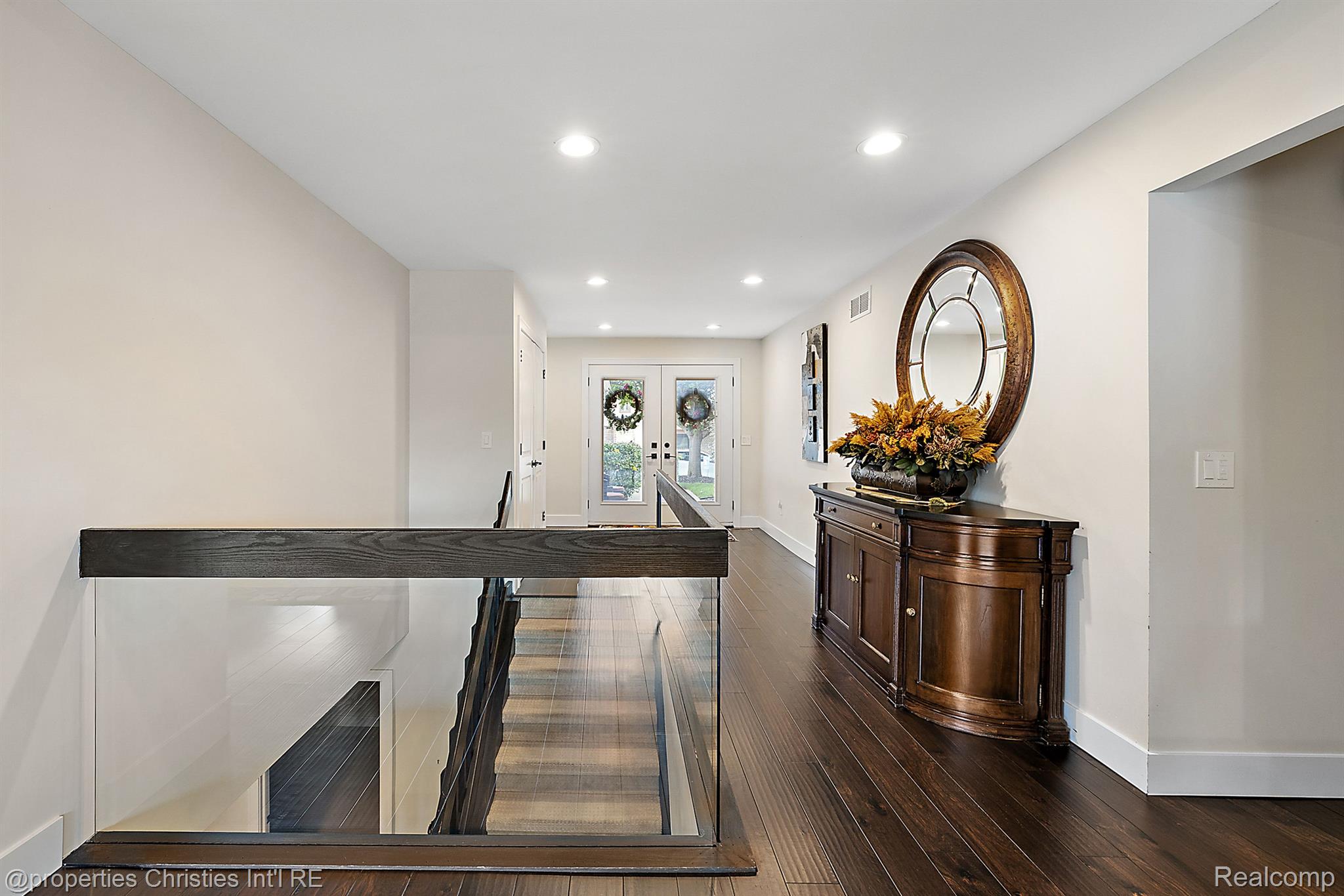 5106 WOODLANDS Trail
