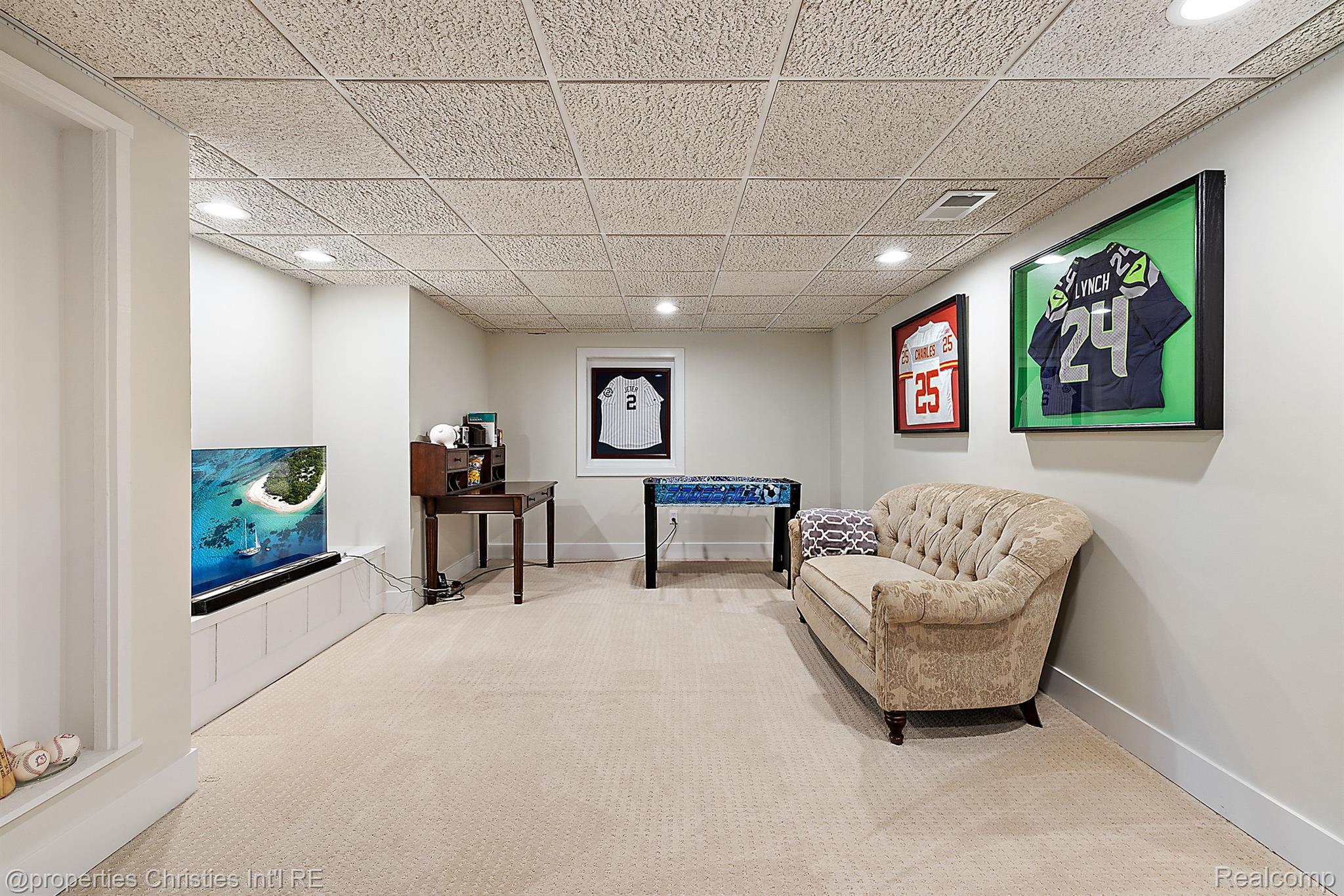 5106 WOODLANDS Trail