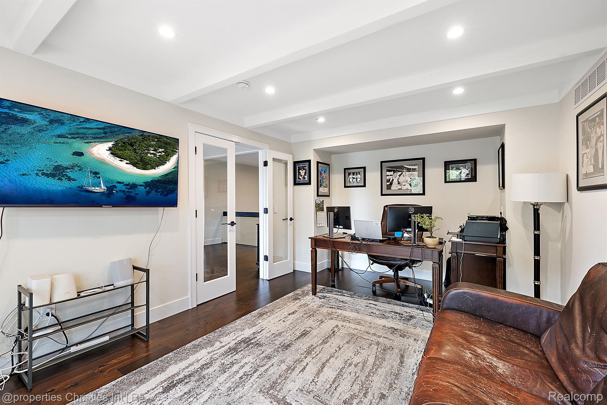 5106 WOODLANDS Trail