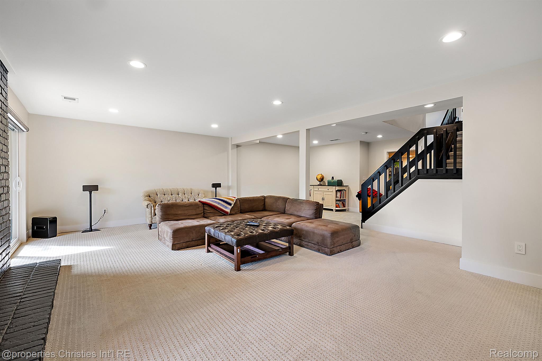 5106 WOODLANDS Trail