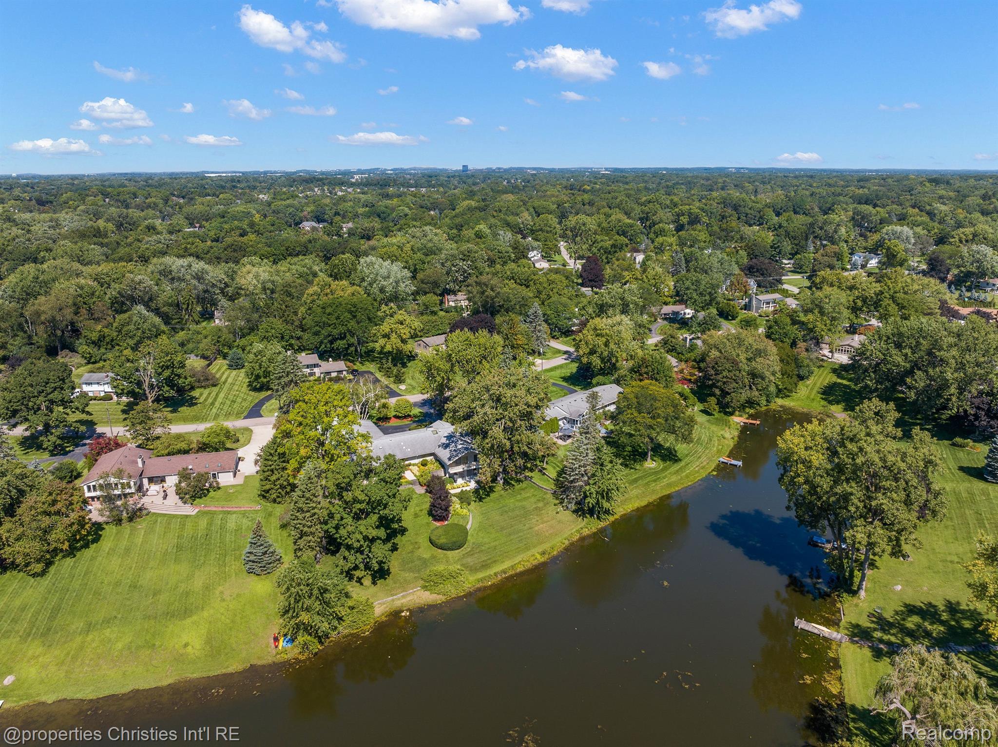 722 PARKMAN Drive