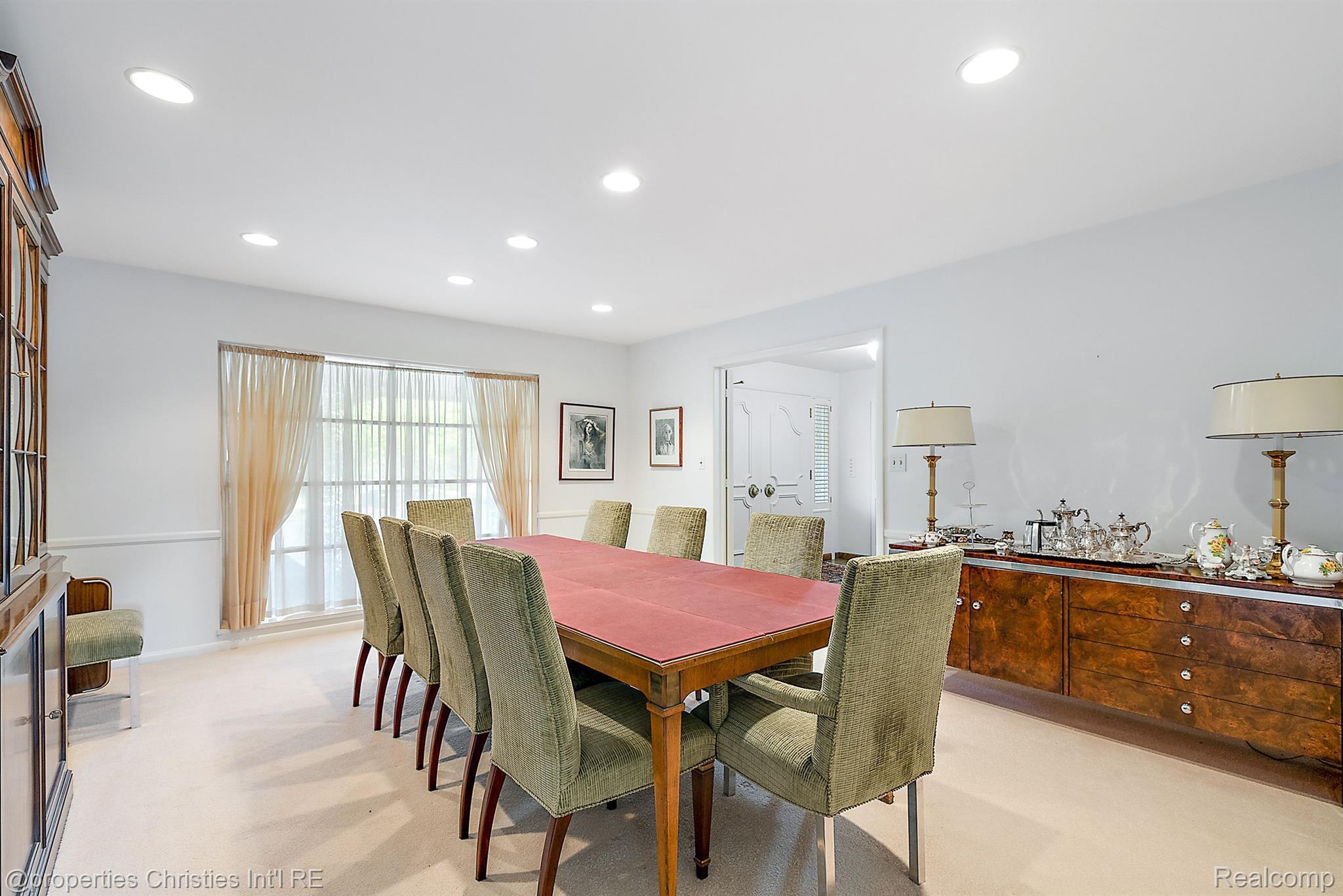 722 PARKMAN Drive