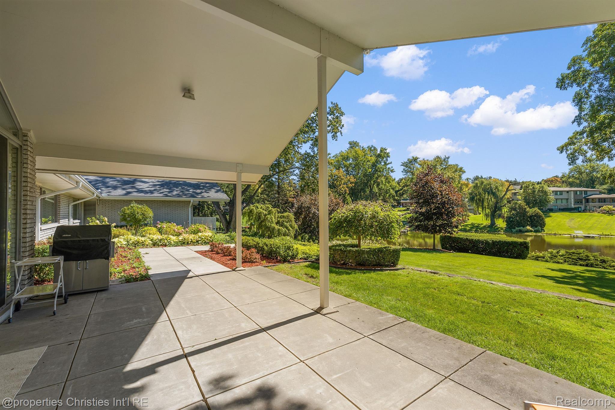 722 PARKMAN Drive
