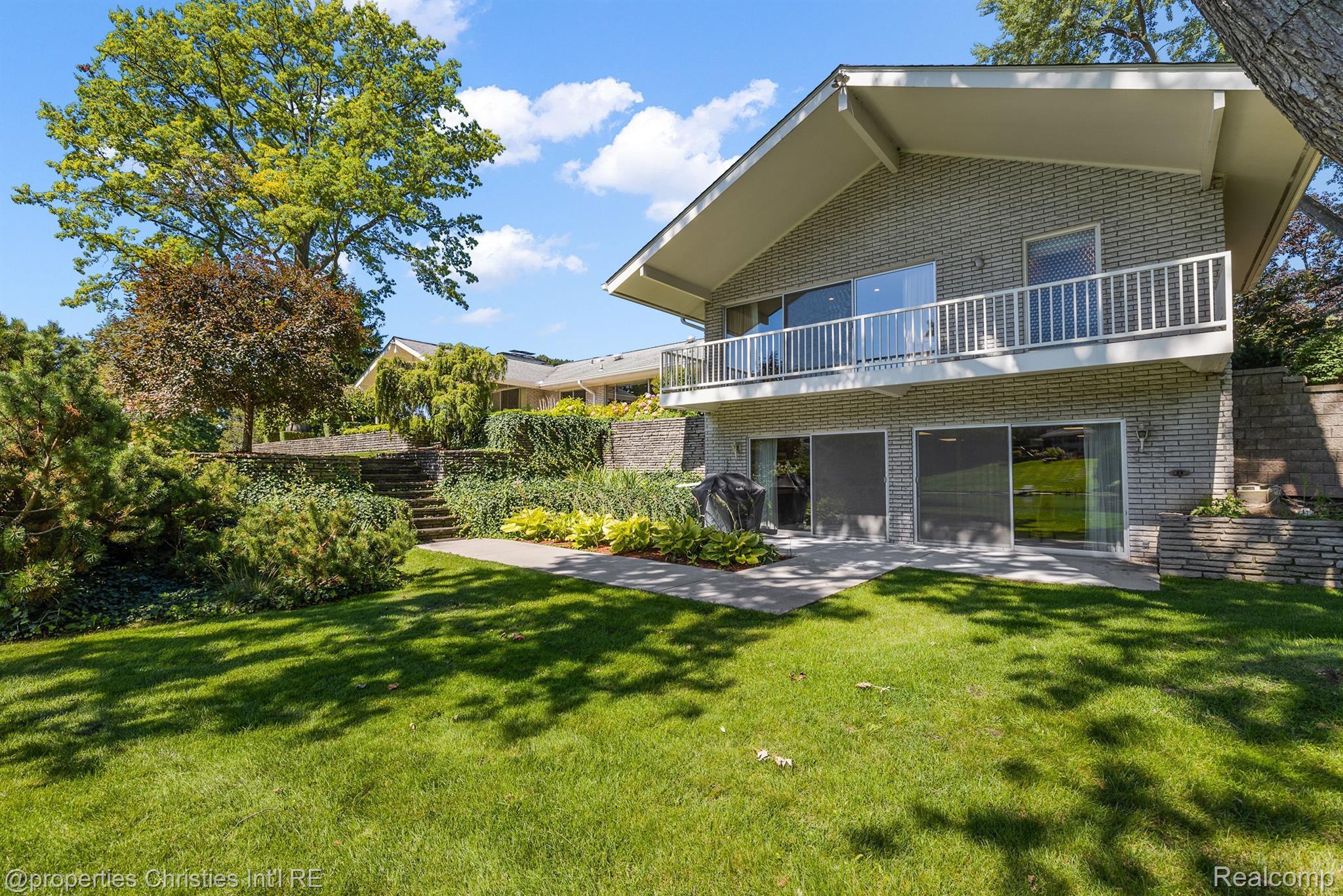 722 PARKMAN Drive