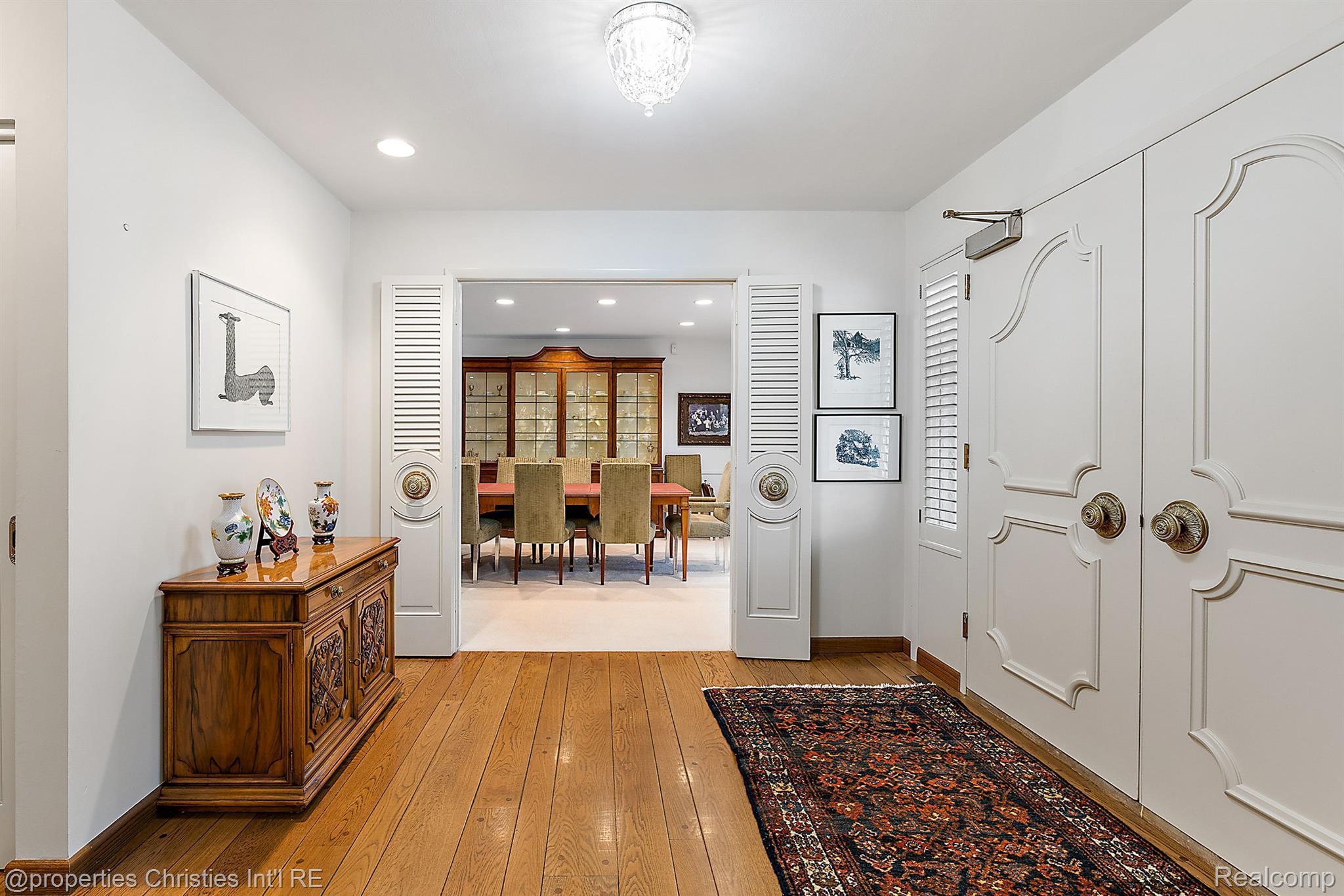 722 PARKMAN Drive