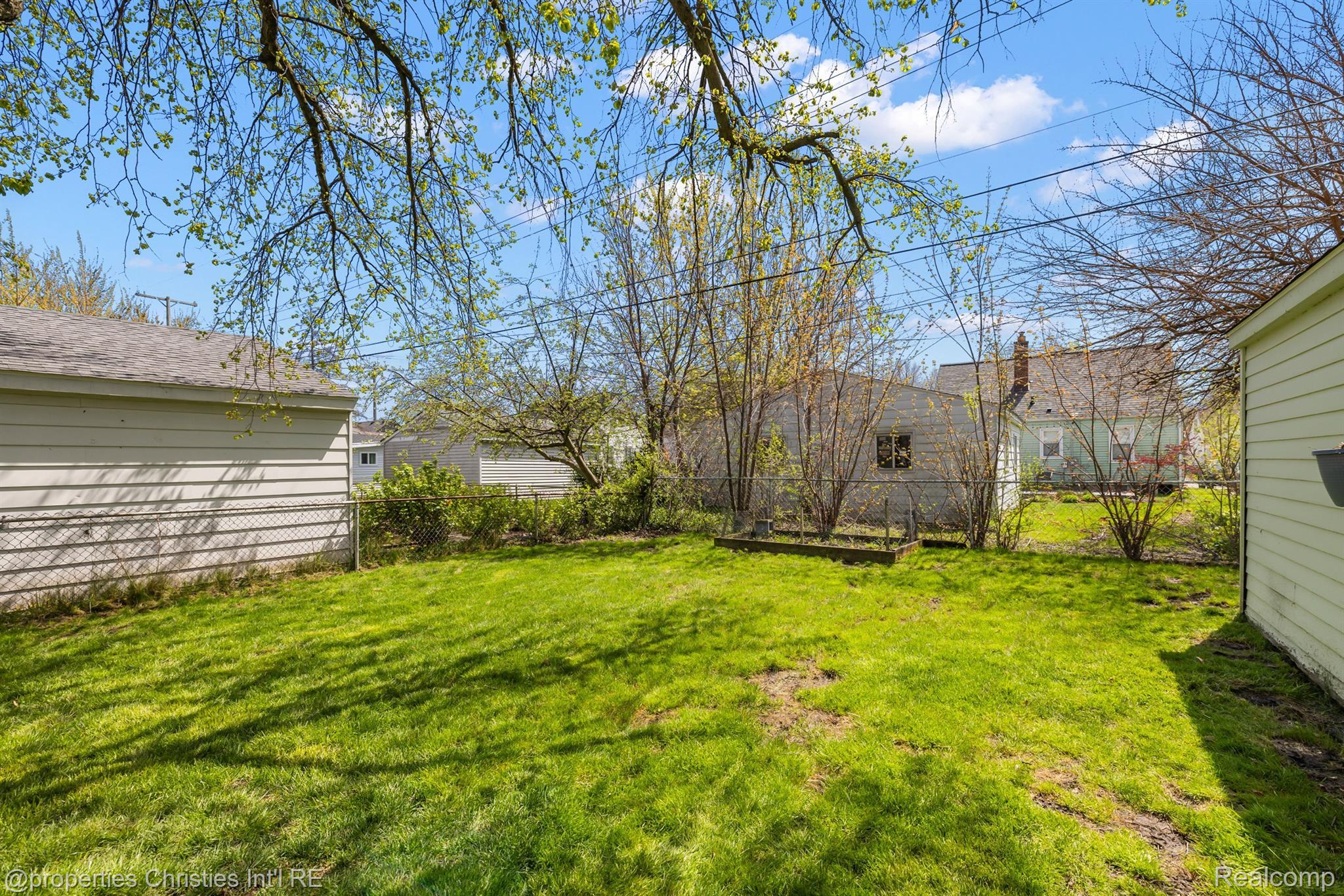 14041 BORGMAN Street