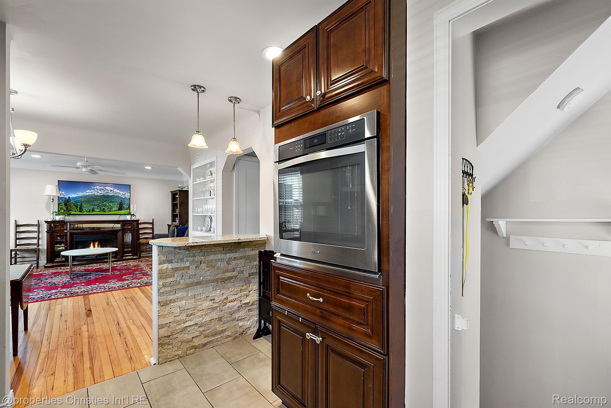 14041 BORGMAN Street