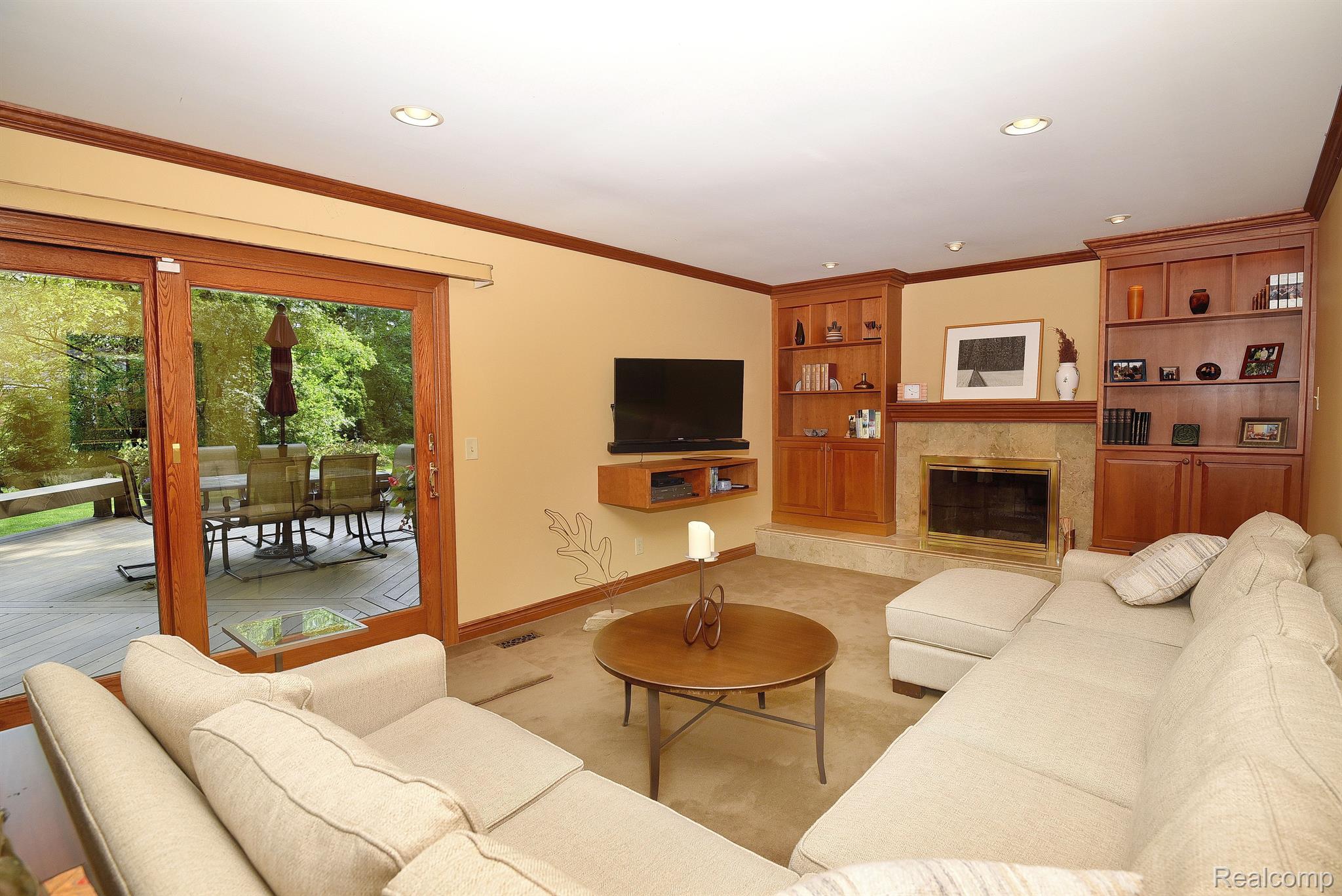 2336 LANERGAN Drive