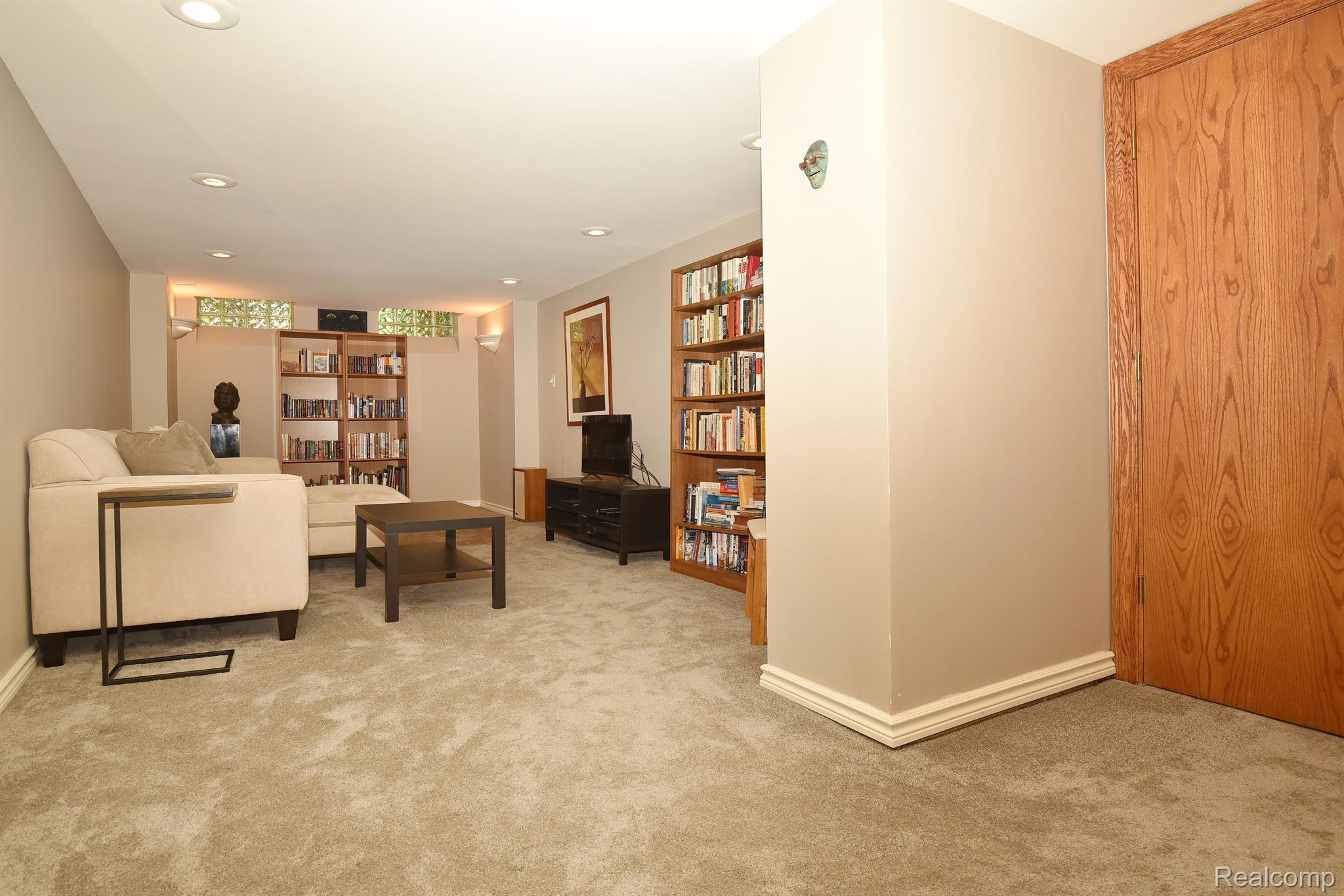 2336 LANERGAN Drive
