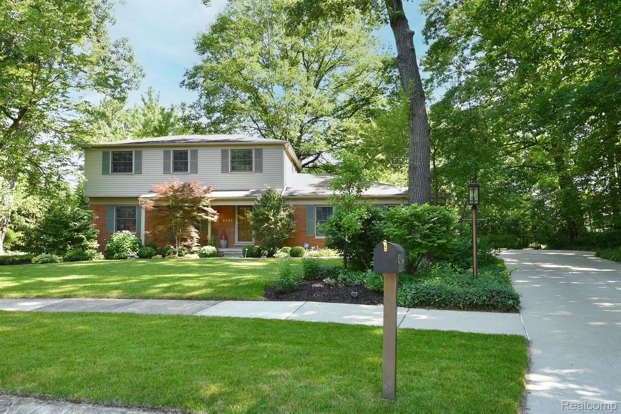 2336 LANERGAN Drive