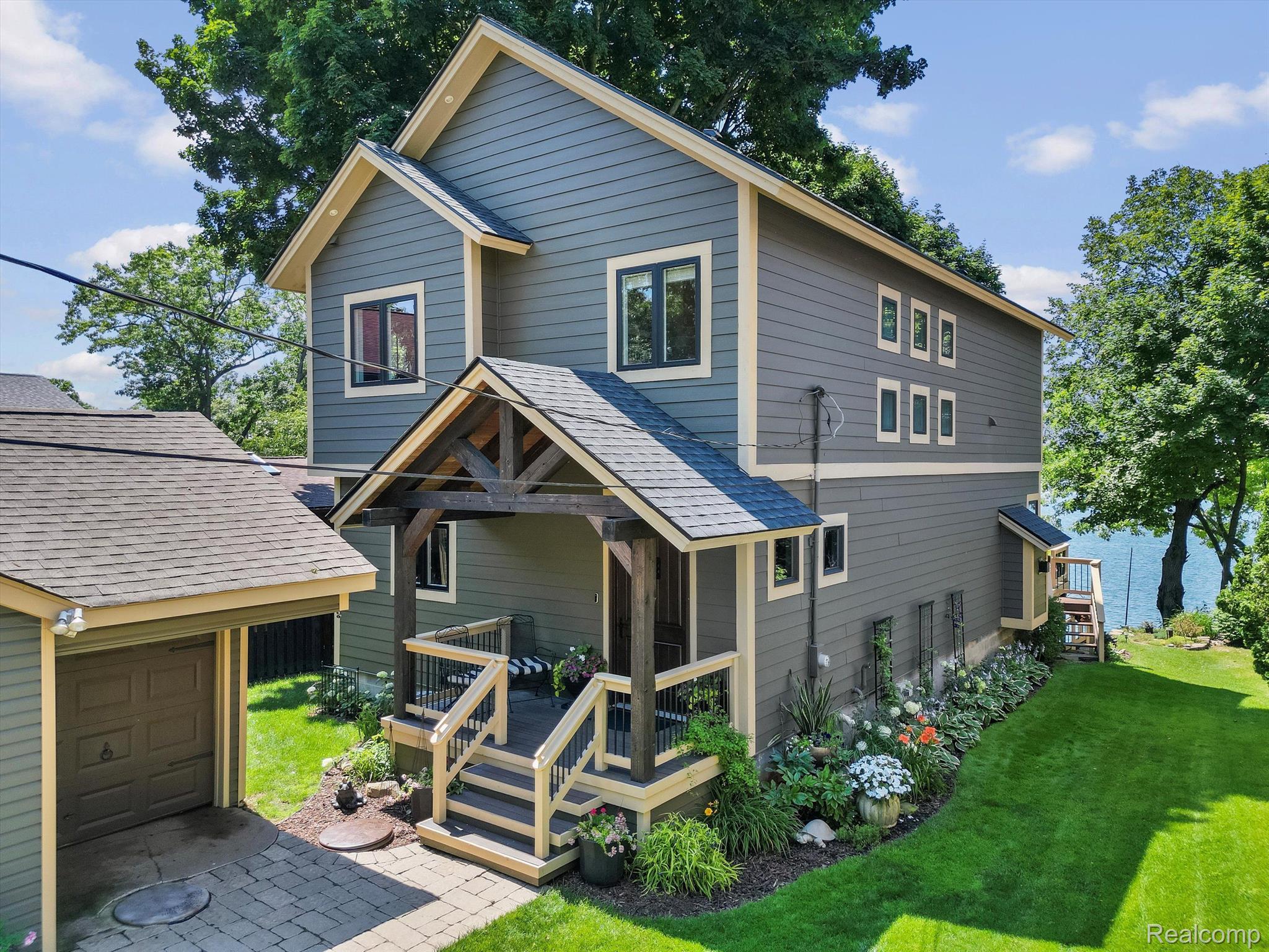 2401 RIDGE Road