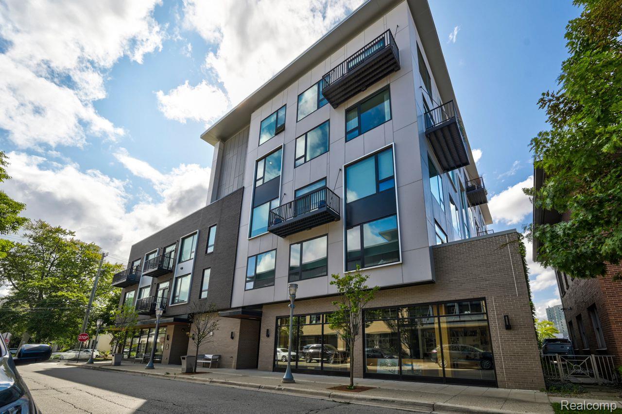 750 FOREST Avenue #308