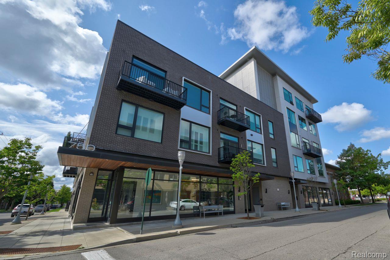 750 FOREST Avenue #308