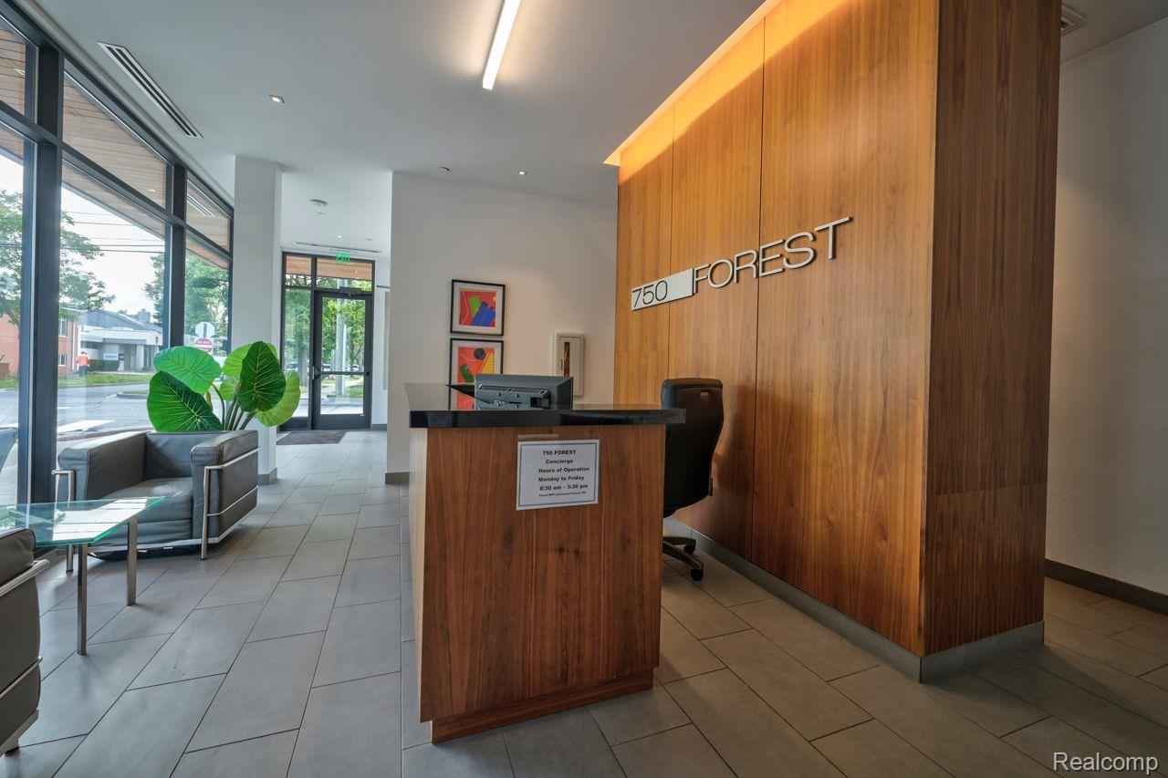 750 FOREST Avenue #308