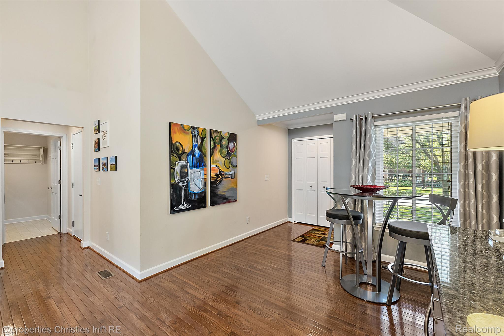 301 JAMES Circle