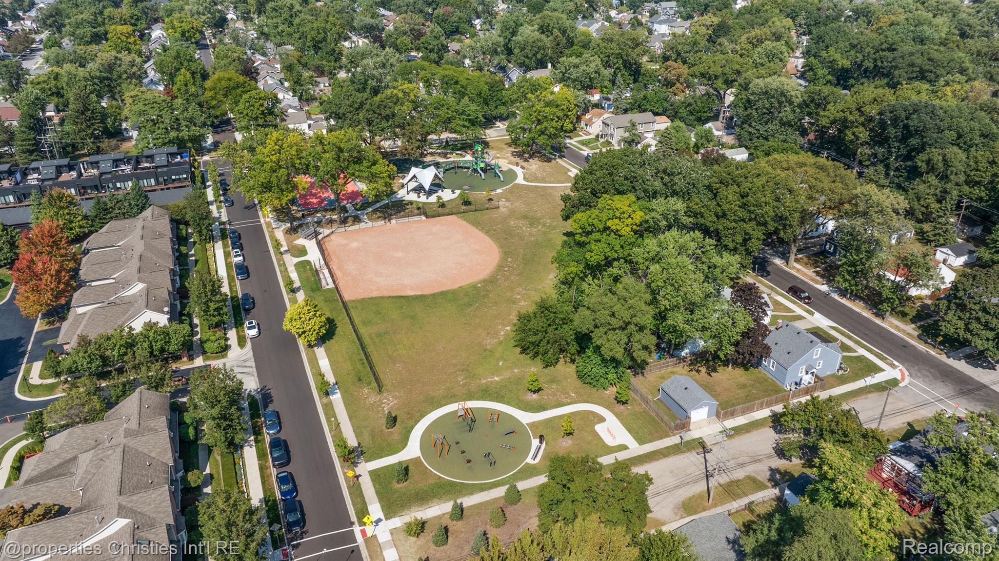 301 JAMES Circle