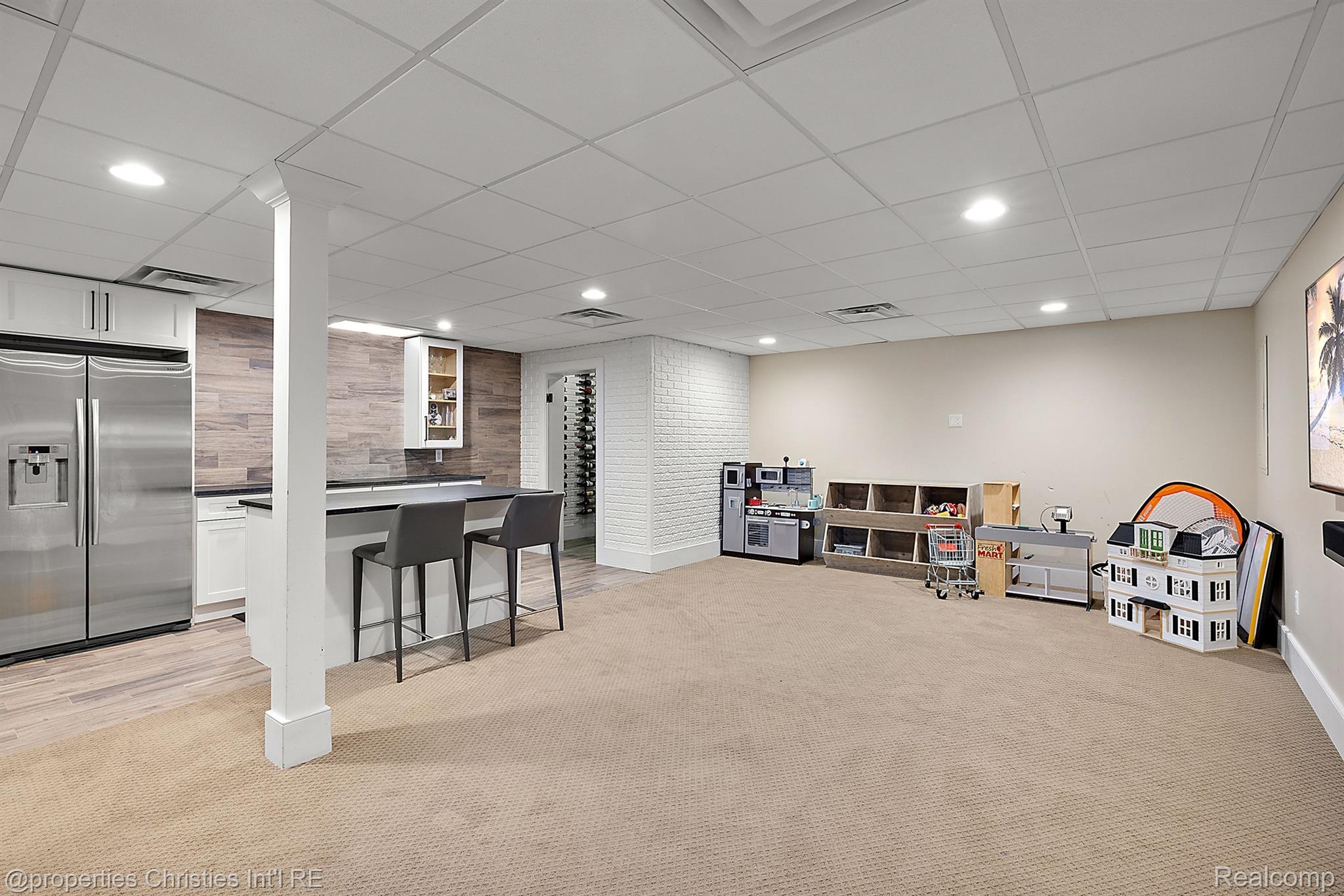 784 BIRD Avenue