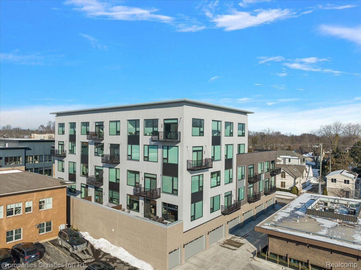 750 FOREST Avenue 308