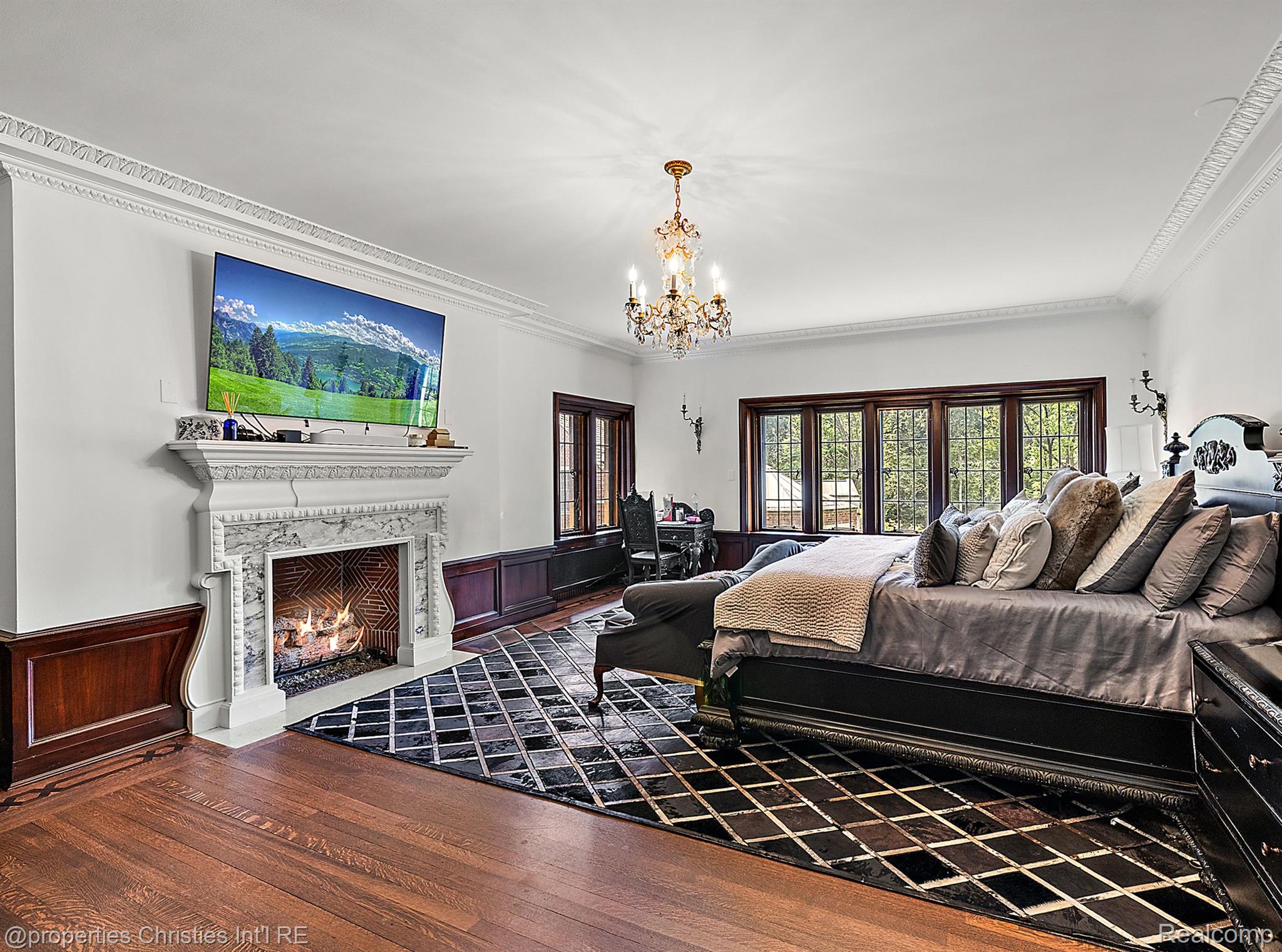 1771 BALMORAL Drive