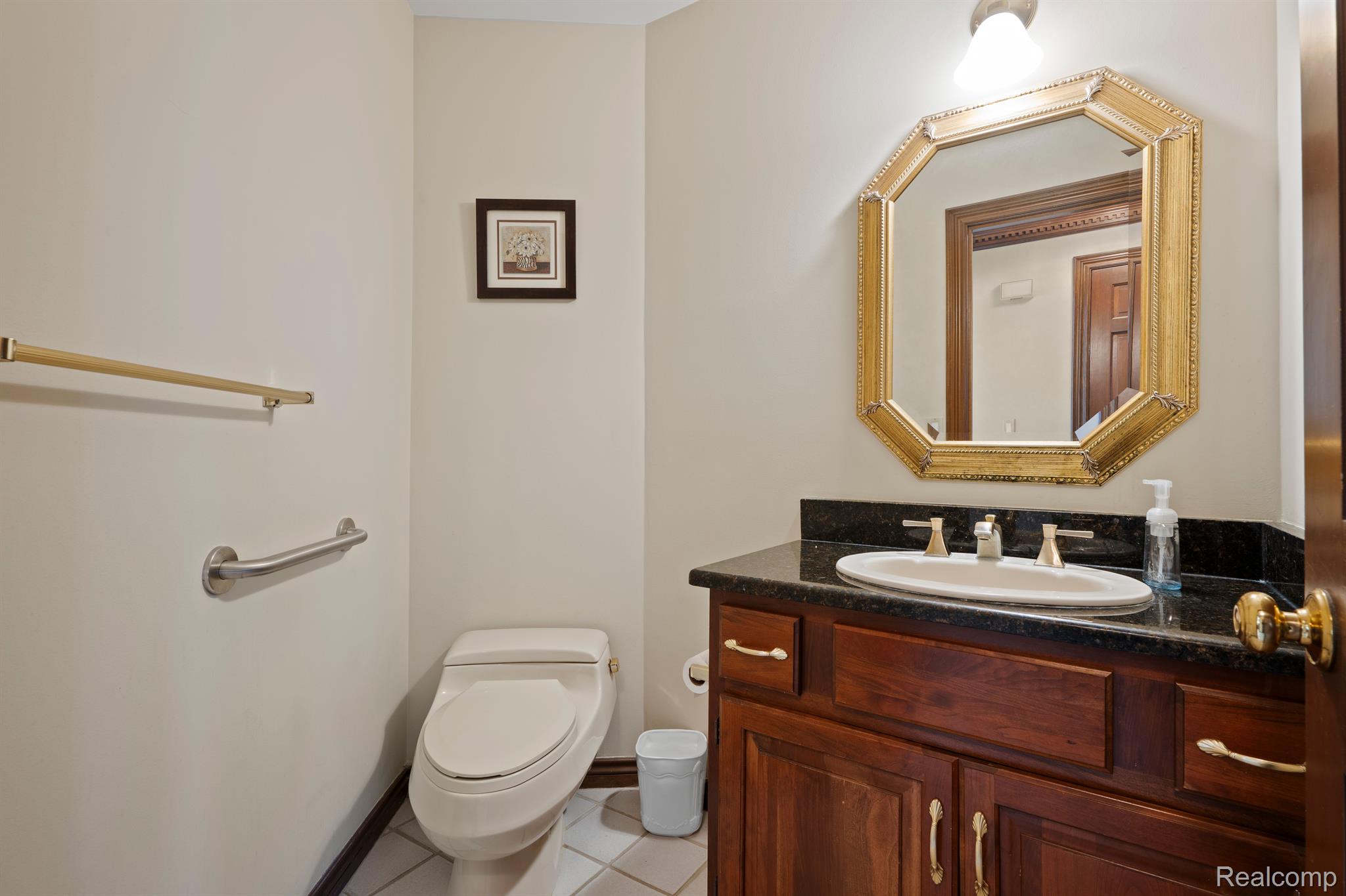 415 W HICKORY GROVE Road