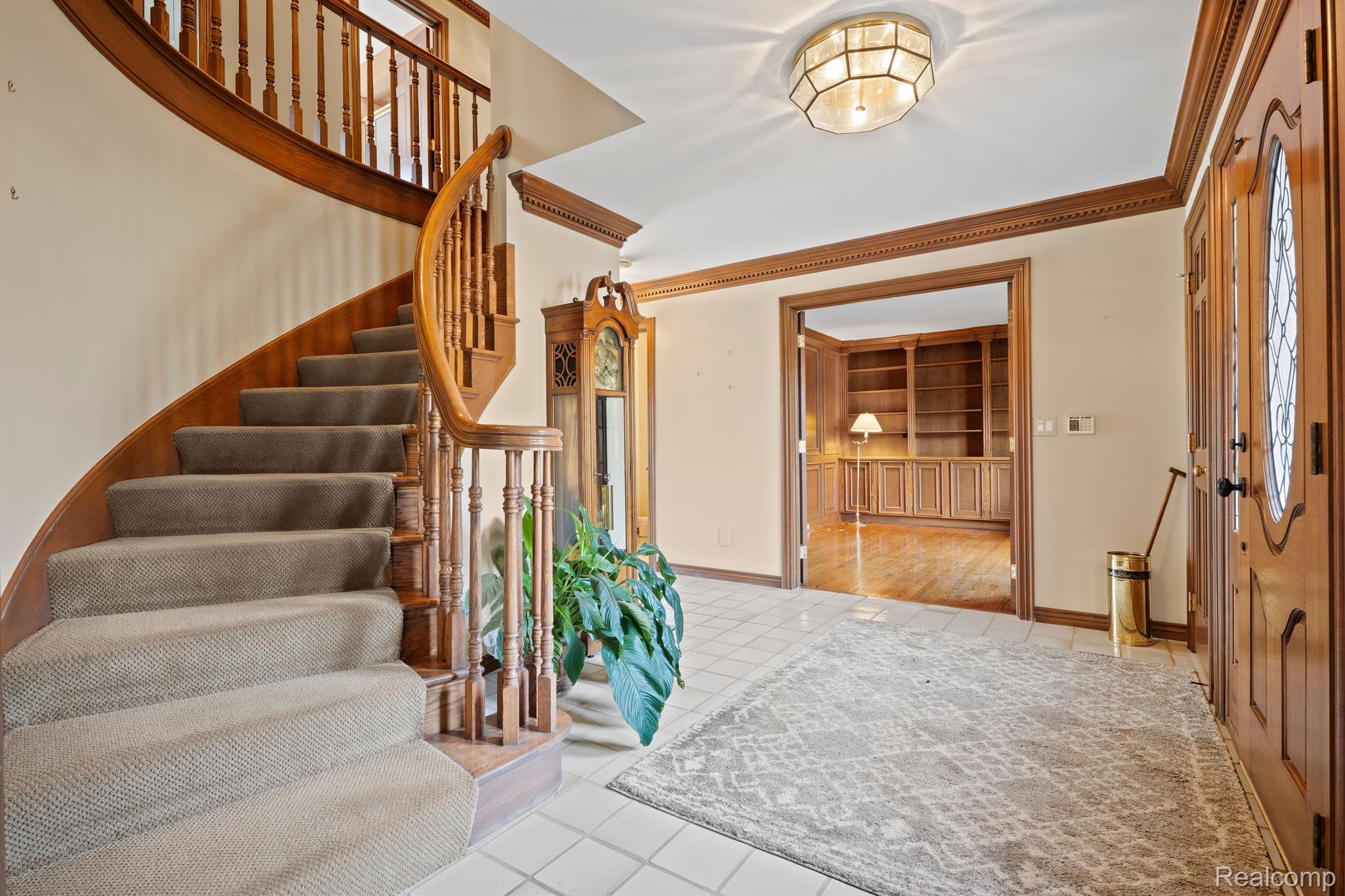 415 W HICKORY GROVE Road