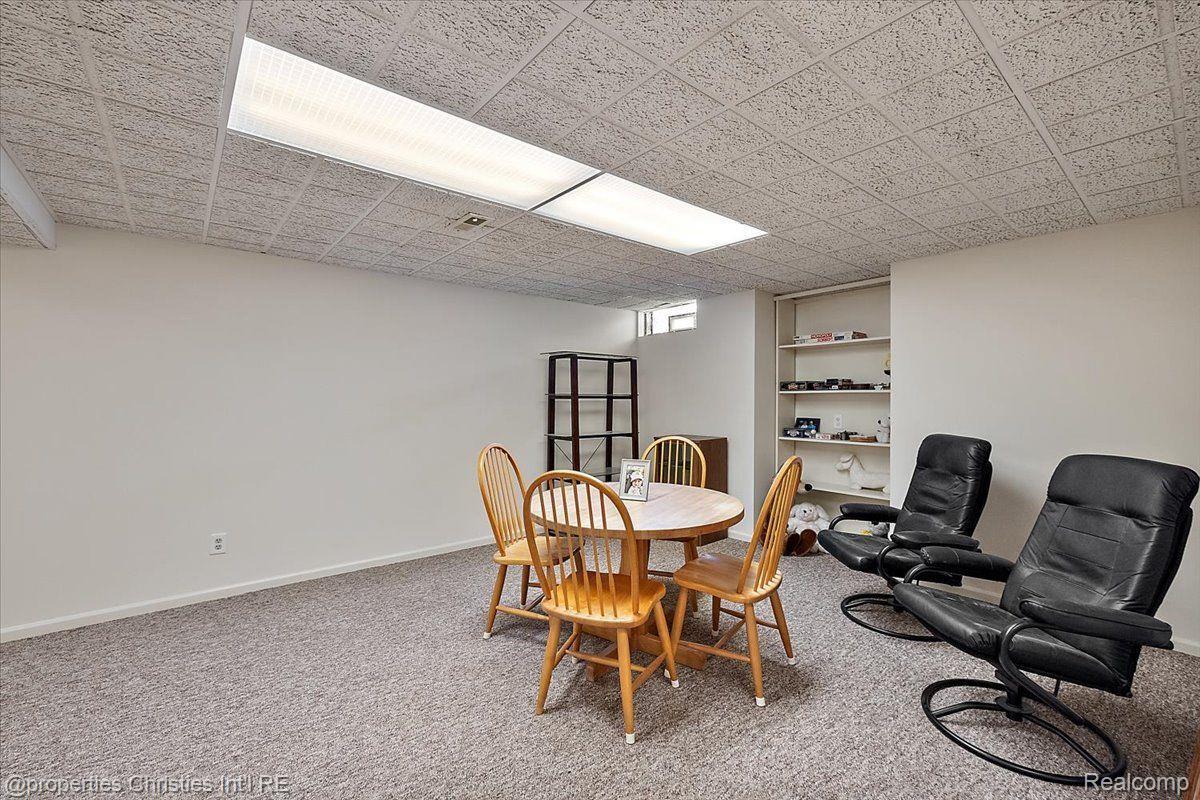2488 INGLEHILL
