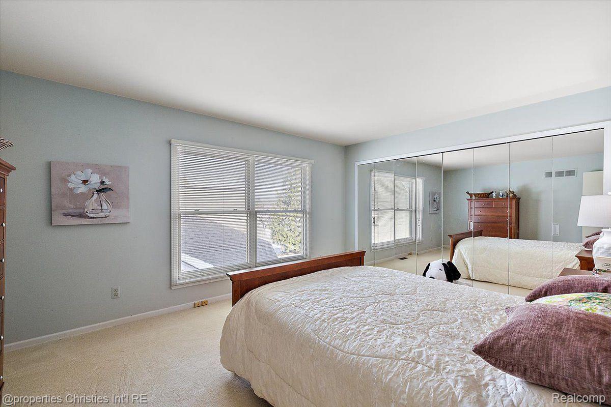 2488 INGLEHILL