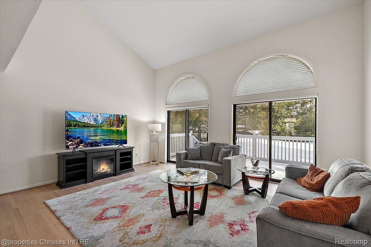 2488 INGLEHILL