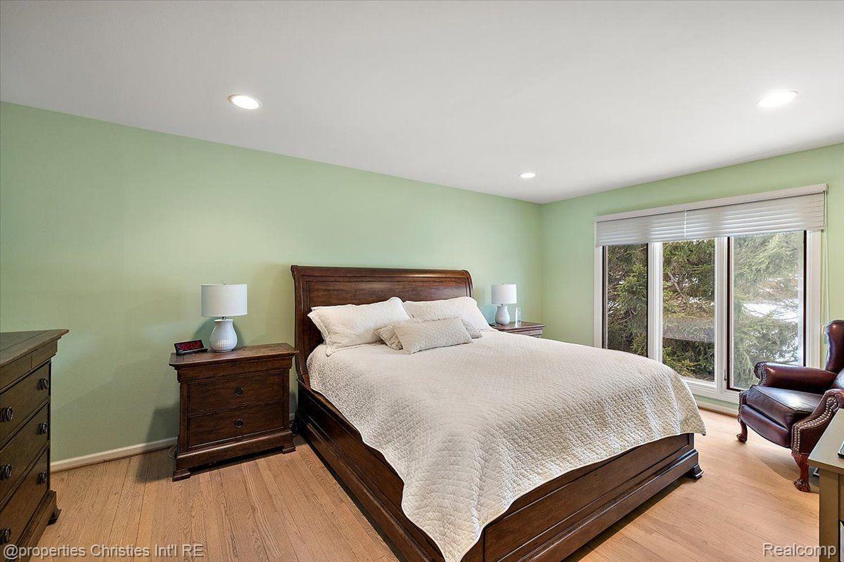 2488 INGLEHILL