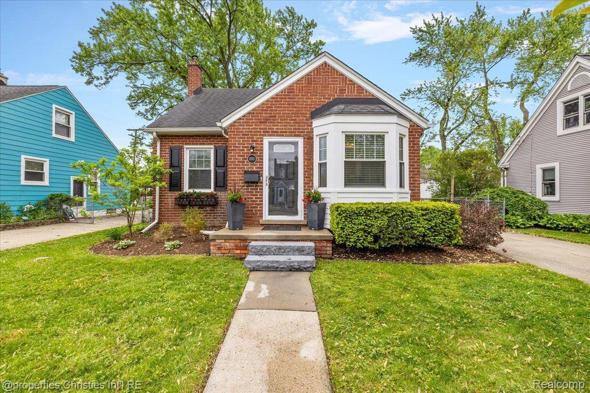 1573 COLUMBIA Road