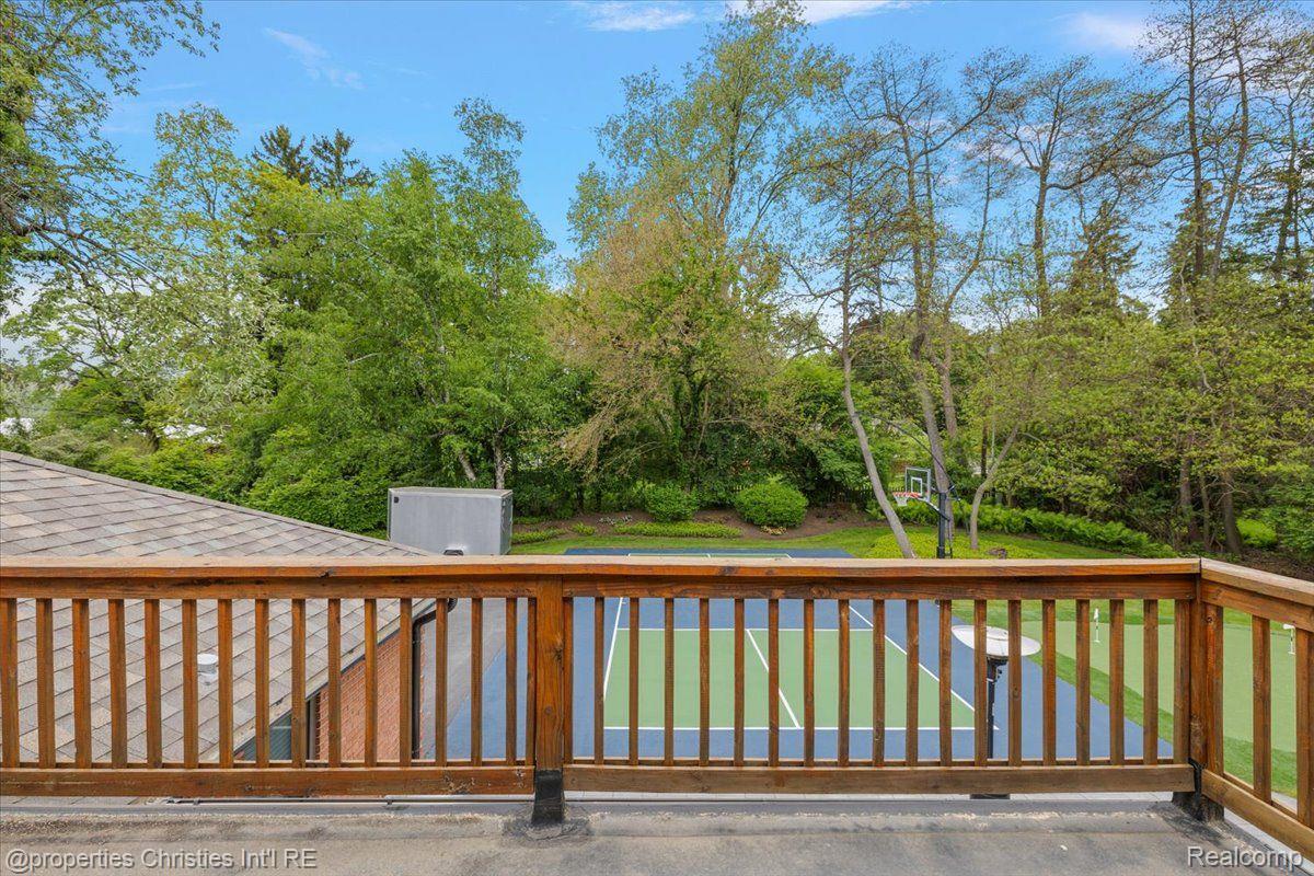4889 ARDMORE Drive