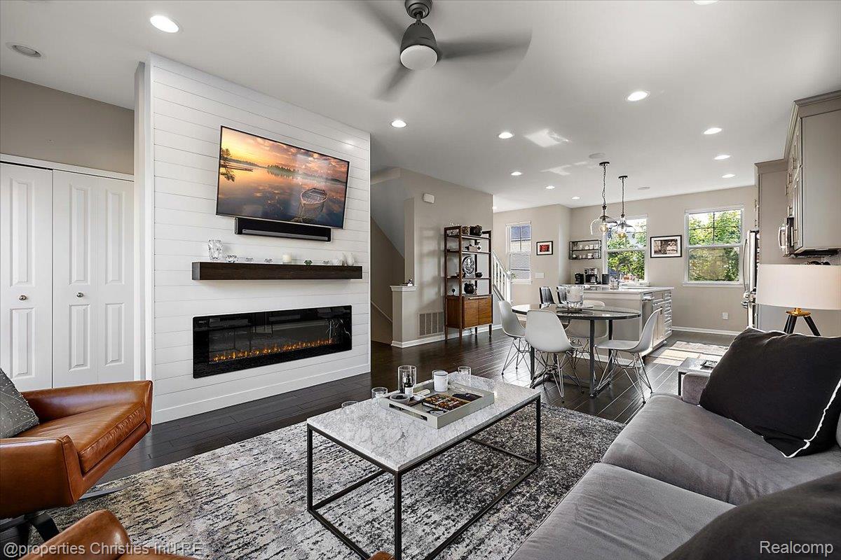 1011 N Sherman Drive