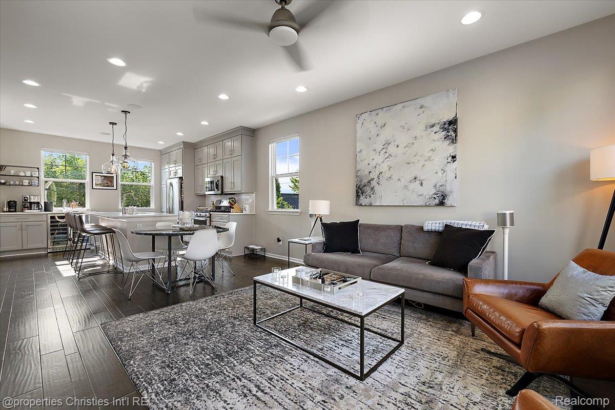 1011 N Sherman Drive