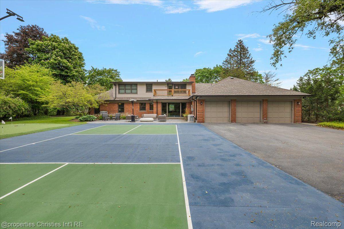 4889 ARDMORE Drive