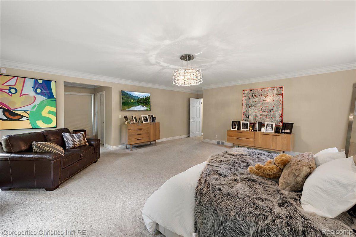 4889 ARDMORE Drive