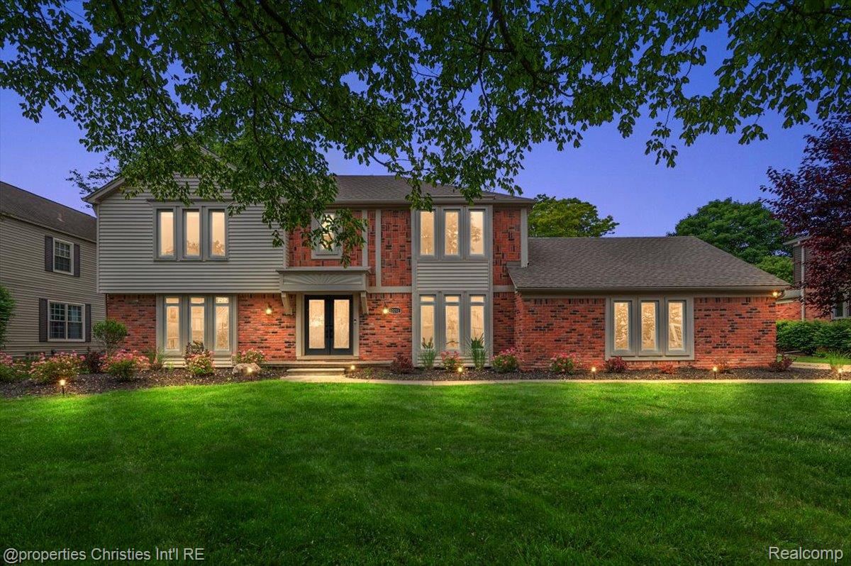 12231 Hillside Drive