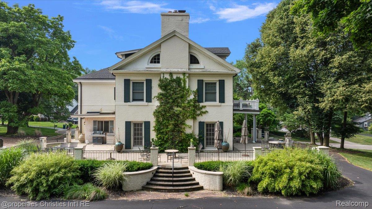 777 Kensington Lane