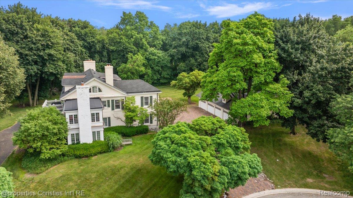 777 Kensington Lane