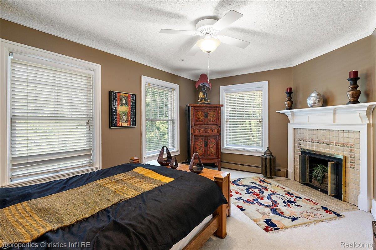 777 Kensington Lane