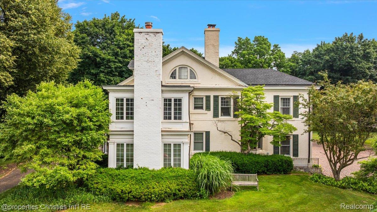 777 Kensington Lane