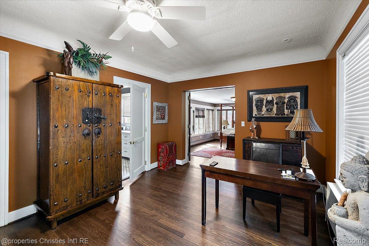 777 Kensington Lane