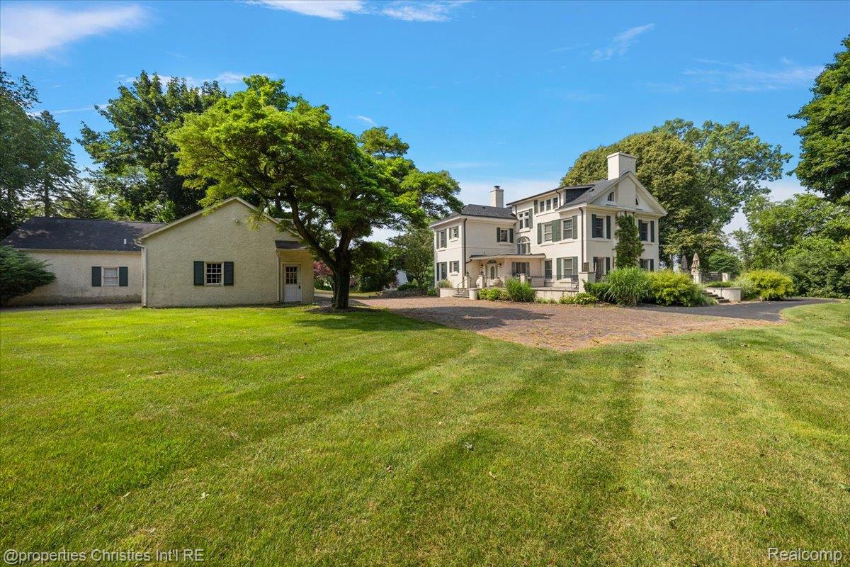 777 Kensington Lane