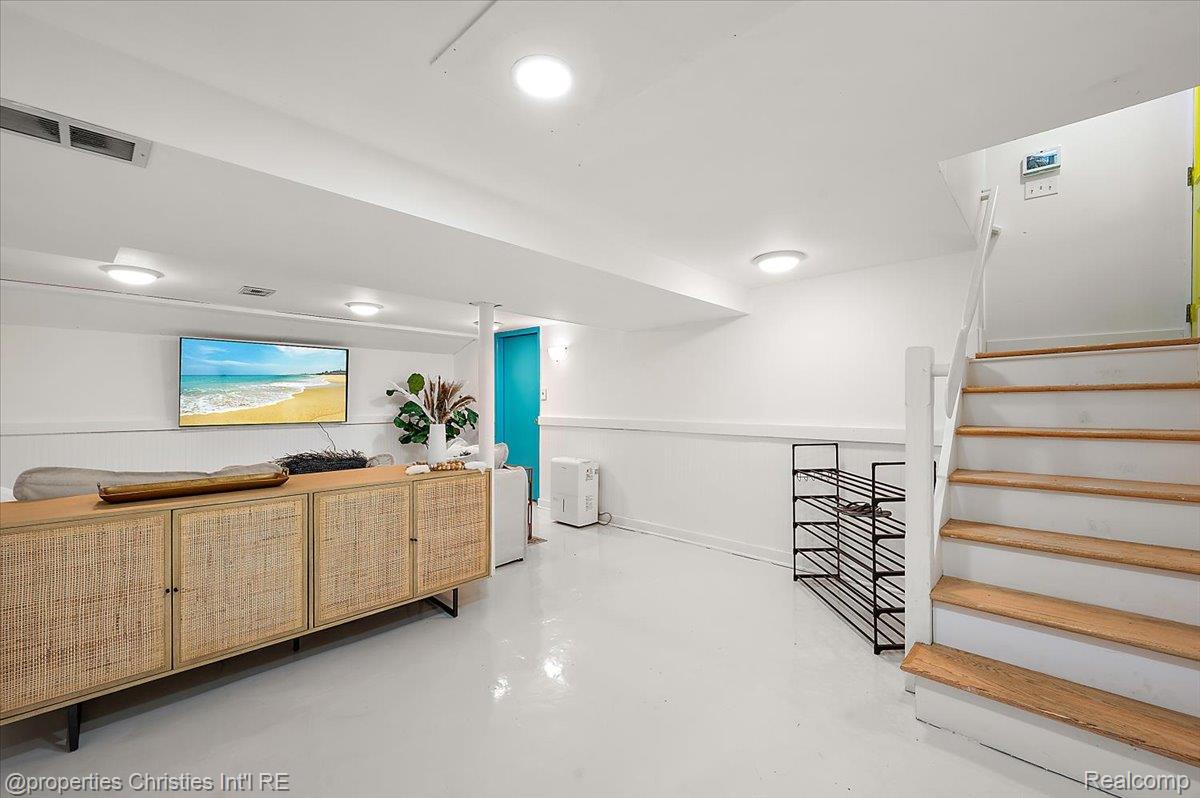 600 Wolverine Drive